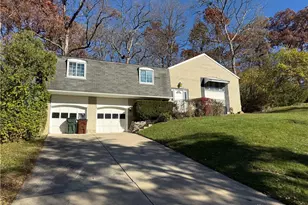 2621 Rhapsody Dr, Dayton, OH 45449 - Photo 2