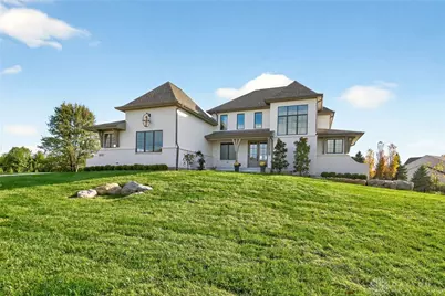 1557 Ashbury Woods Drive, Washington Twp, OH 45458 - Photo 2