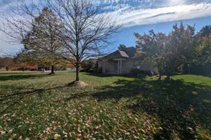 705 E Lexington Rd, Eaton, OH 45320 - Photo 6