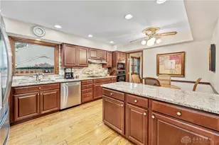 10900 Yorkway Ln, Symmes Township, OH 45249 - Photo 8