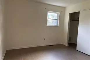 2824 Pinegrove Dr, Dayton, OH 45449 - Photo 8