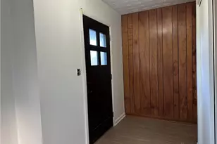 2824 Pinegrove Dr, Dayton, OH 45449 - Photo 2