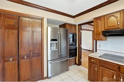 2750 Brantwood Court, Dayton, OH 45414 - Photo 12