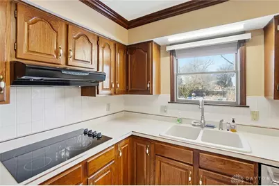 2750 Brantwood Court, Butler Twp, OH 45414 - Photo 14