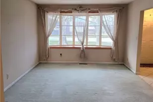 9920 Sheehan Rd, Dayton, OH 45458 - Photo 10