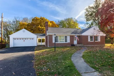 825 Covington Avenue, Piqua, OH 45356 - Photo 2