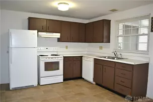 7535 Mt Hood, Dayton, OH 45424 - Photo 4