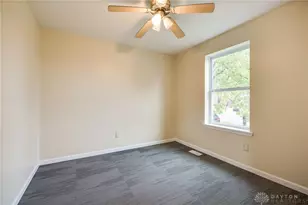 3586 Ln Garden Ct, Dayton, OH 45404 - Photo 28