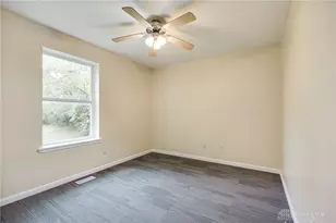 3586 Ln Garden Ct, Dayton, OH 45404 - Photo 24