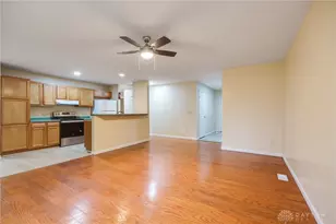 3586 Ln Garden Ct, Dayton, OH 45404 - Photo 12