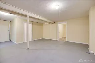 3586 Ln Garden Ct, Dayton, OH 45404 - Photo 32