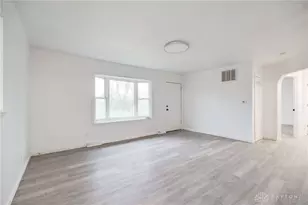 3760 Pennyroyal Rd, Franklin, OH 45005 - Photo 6