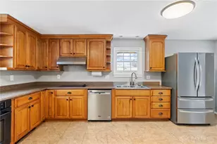 1033 Carlo Dr, Dayton, OH 45429 - Photo 18