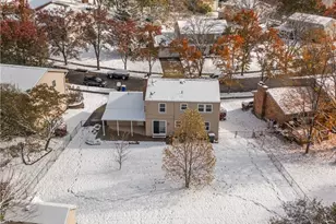 4731 Blue Spruce Ct, Dayton, OH 45424 - Photo 2