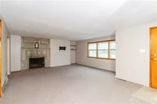 7811 Peters Pike, Butler Twp, OH 45414 - Photo 10