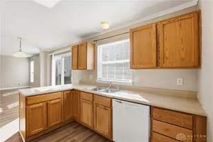 3593 King Henry Dr, Beavercreek, OH 45431 - Photo 12