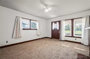 4207 S Dixie Dr, Moraine, OH 45439 - Photo 16