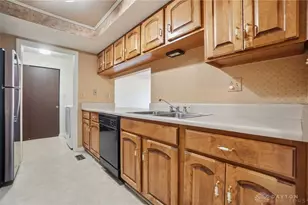 4850 Foxdale Dr, Kettering, OH 45429 - Photo 12