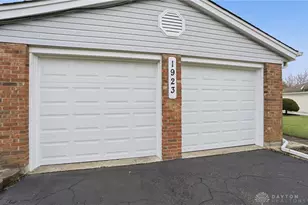 1923 Centerbrook Ct, Springfield Township, OH 45240 - Photo 6