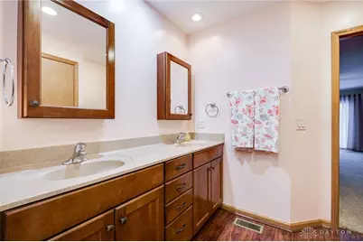 4484 Sentry Hill Court, Kettering, OH 45440 - Photo 30