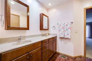 4484 Sentry Hill Ct, Kettering, OH 45440 - Photo 30