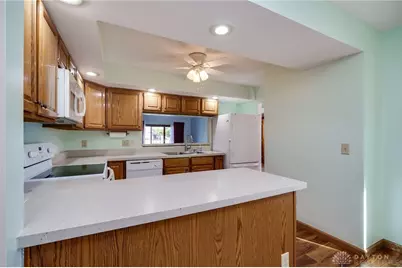 4484 Sentry Hill Court, Kettering, OH 45440 - Photo 10