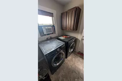 2420 Superior Avenue, Middletown, OH 45044 - Photo 6