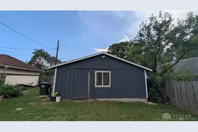 2420 Superior Avenue, Middletown, OH 45044 - Photo 12