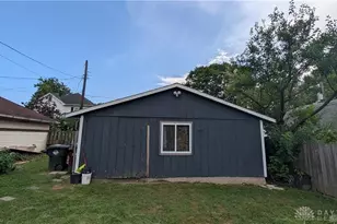 2420 Superior Ave, Middletown, OH 45044 - Photo 12