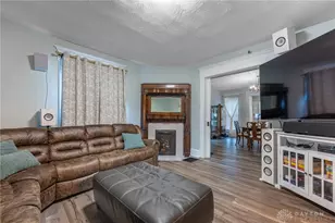 527 S Main St, Franklin, OH 45005 - Photo 6