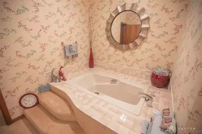 7035 Bluffs Drive, Washington Twp, OH 45459 - Photo 30