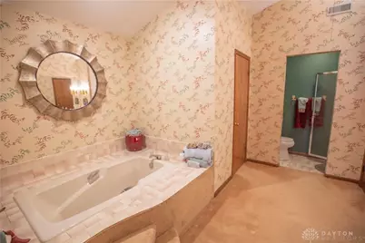 7035 Bluffs Drive, Washington Twp, OH 45459 - Photo 28