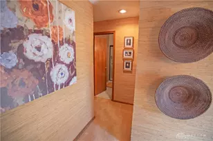 7035 Bluffs Dr, Washington Twp, OH 45459 - Photo 16