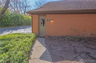 7035 Bluffs Dr, Washington Twp, OH 45459 - Photo 2