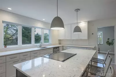 2050 William Lane, Dayton, OH 45429 - Photo 18