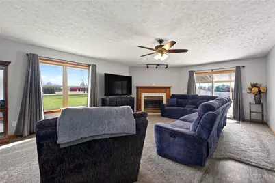 11501 Zeller Drive, New Carlisle, OH 45344 - Photo 18