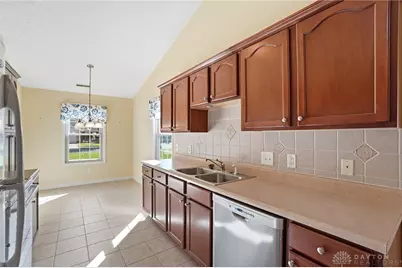 2571 Vinny Drive, Middletown, OH 45044 - Photo 8