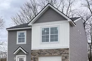 1029 Bunche Dr, Dayton, OH 45417 - Photo 1