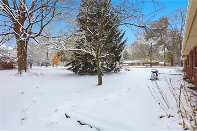 3689 E Patterson Road, Beavercreek, OH 45430 - Photo 38