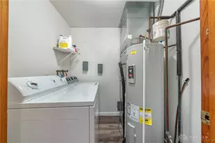 7368 San Fernando Rd, Huber Heights, OH 45424 - Photo 20