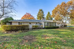 7368 San Fernando Rd, Huber Heights, OH 45424 - Photo 36