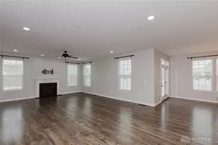 8754 Elysee Cir, Washington Twp, OH 45458 - Photo 14