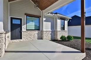 950 Rosenthal Dr, Tipp City, OH 45373 - Photo 4