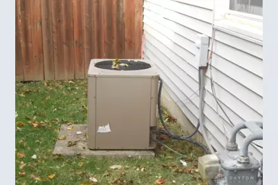 325 Larchmonte Avenue, Springfield, OH 45503 - Photo 8