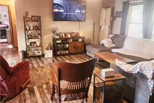 572 S Main St, De Graff, OH 43318 - Photo 4