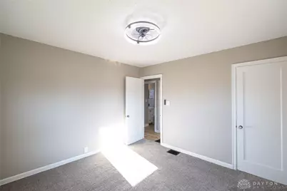 211 Holmes Drive, Fairborn, OH 45324 - Photo 12