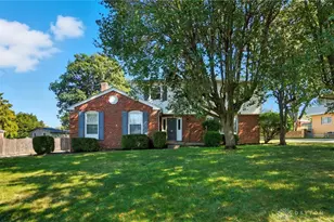 1709 Berwick Ln, Middletown, OH 45042 - Photo 4