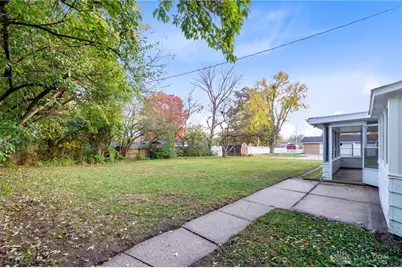 640 Hillcrest Drive, Fairborn, OH 45324 - Photo 38