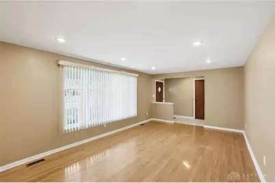 2298 Jacavanda Drive, Beavercreek, OH 45431 - Photo 6