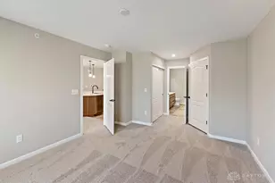 4228 N Apple Branch Dr, Sugarcreek Twp, OH 45459 - Photo 12